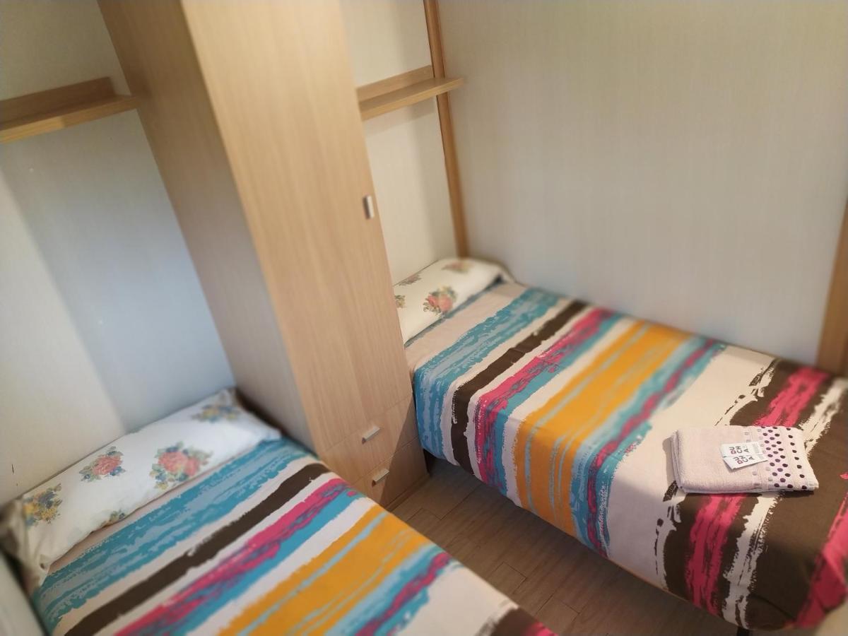 Camino De Santiago Hostel Castrojeriz Kültér fotó